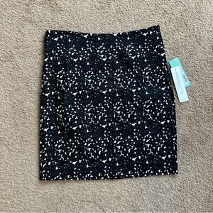 NWT Black Margaret M Pencil Skirt